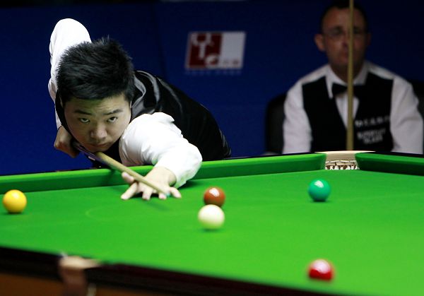 的加油更是 的加油更是